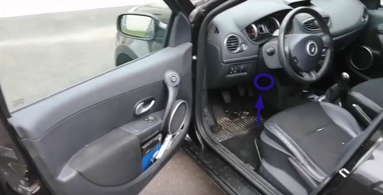 Détails boîte à fusibles Renault Clio 3 - PackAuto