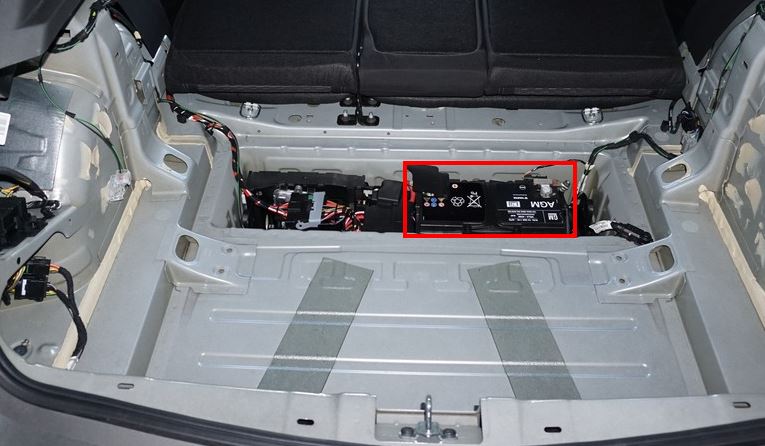 O 249 se trouve la batterie de d 233 marrage sur une Opel Astra K