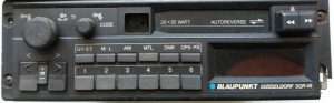 Blaupunkt Land Rover Dusseldorf SQR 49